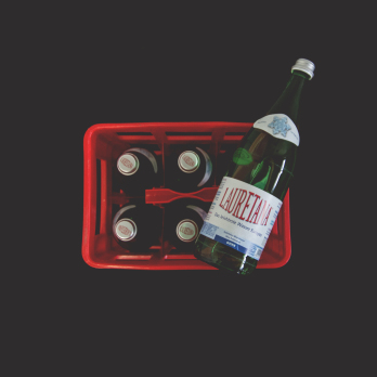 Lauretana still - 6er Kiste